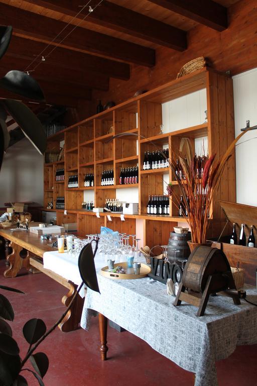 Agriturismo Le Casette カステルヴェトロ・ディ・モーデナ エクステリア 写真